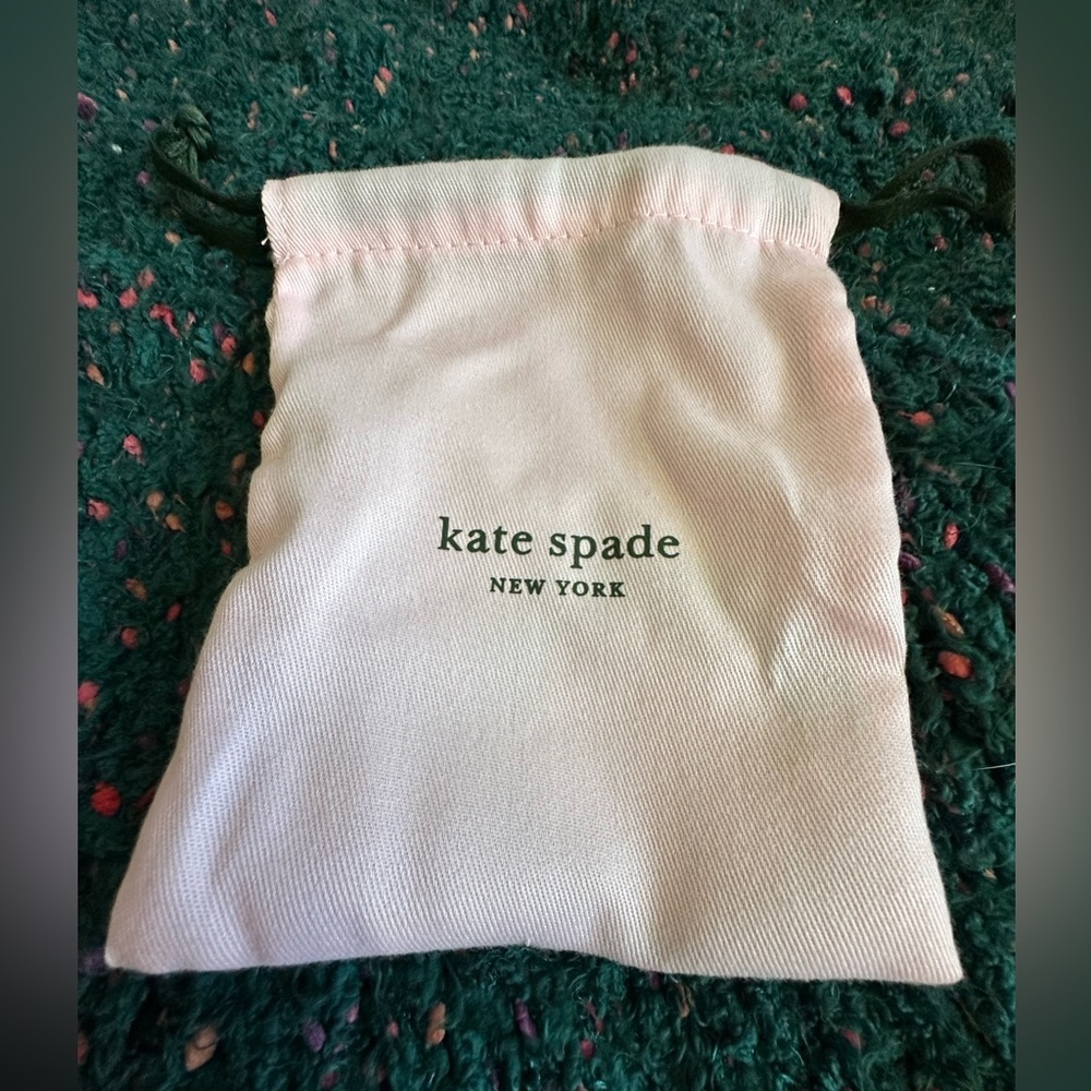 RARE Kate Spade NWT Sliced Scallop Enamel Large Hoop Earrings - Picture 13 of 15